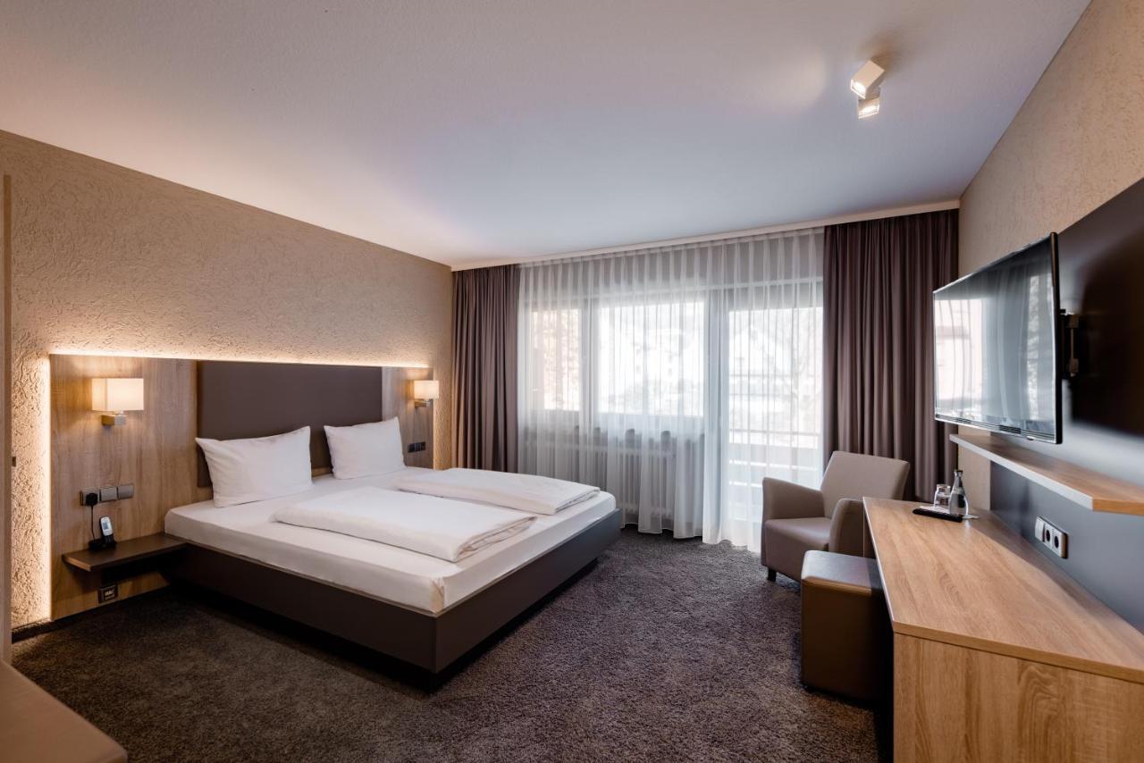 Hotel & Restaurant Becher Donzdorf Exteriér fotografie
